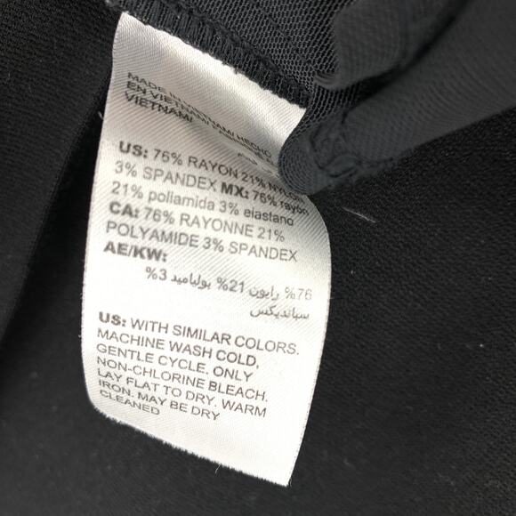 Chicos Straight Leg Ponte Dress Pants Womens Size 2P US 12P Black Pull On - Picture 6 of 6